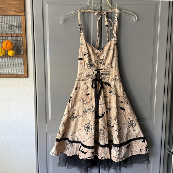 Hot Topic Disney Peter Pan Halter Sweetheart Dress, Tan Black, M - Picture 2 of 15
